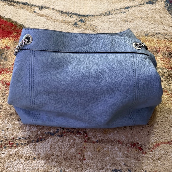 Michael Kors Jerset Soft Leather Chain Tote - Picture 4 of 12